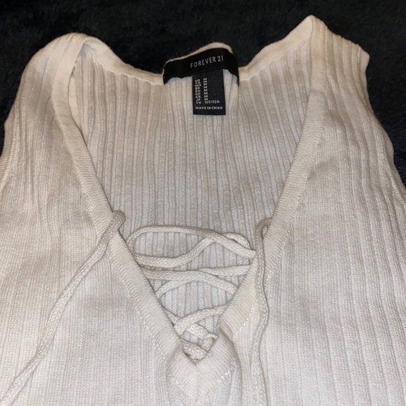 White ribbed tank top - Picture 3 of 4